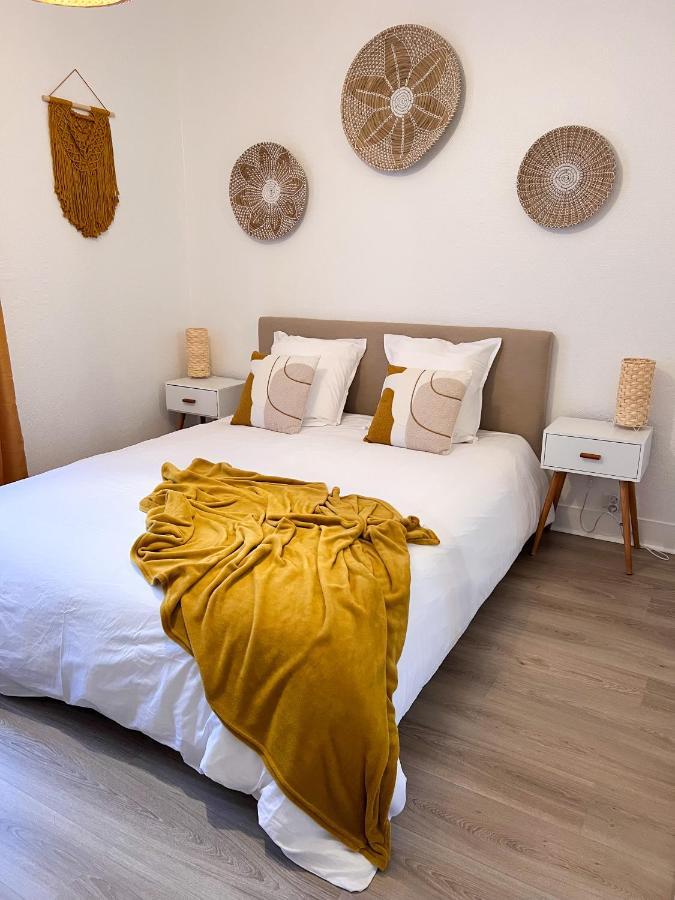 Apartamento Le Jardin Secret D'Amiens Hypercentre Cathedrale, Parking Exterior foto