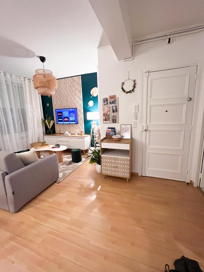 Apartamento Le Jardin Secret D'Amiens Hypercentre Cathedrale, Parking Exterior foto
