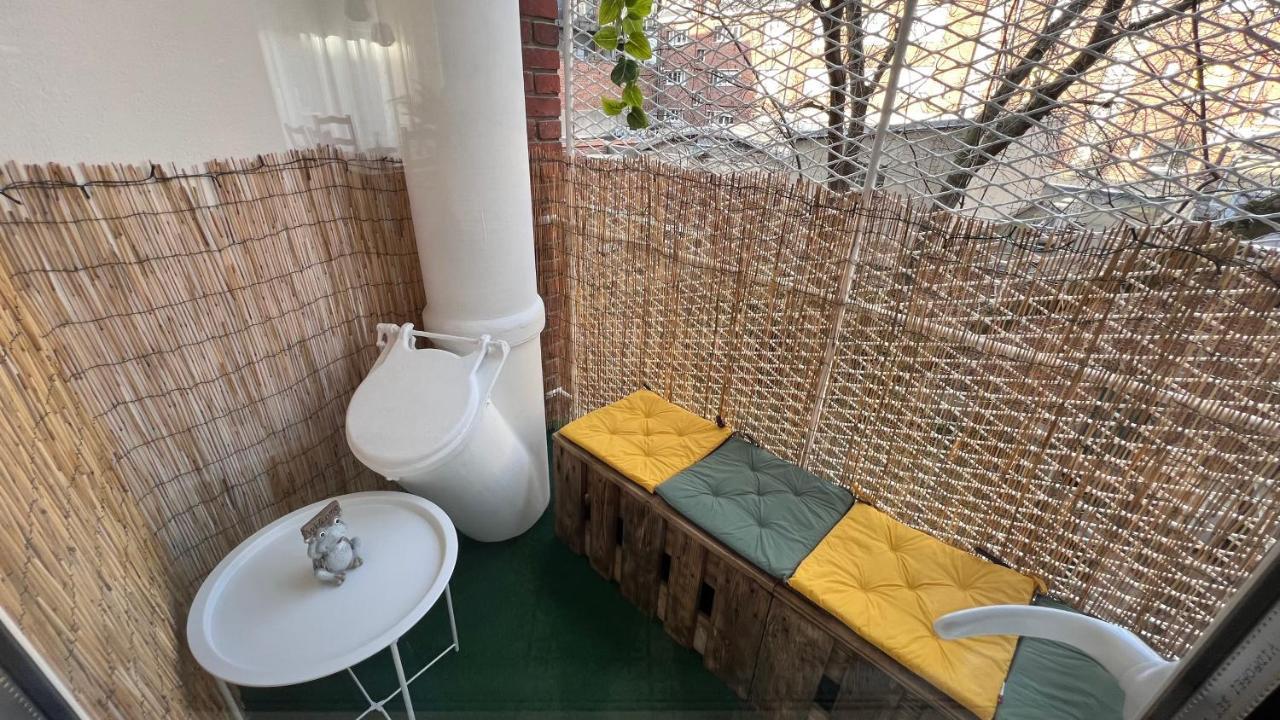 Apartamento Le Jardin Secret D'Amiens Hypercentre Cathedrale, Parking Exterior foto